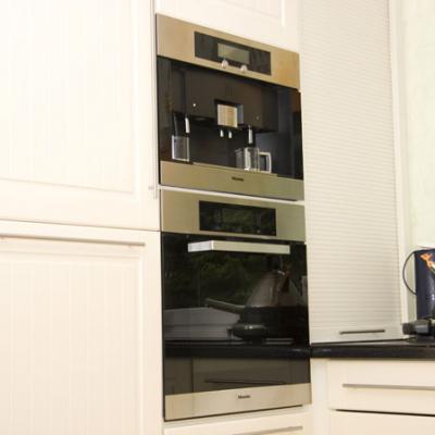 Hochbackofen & Kaffeeautomat